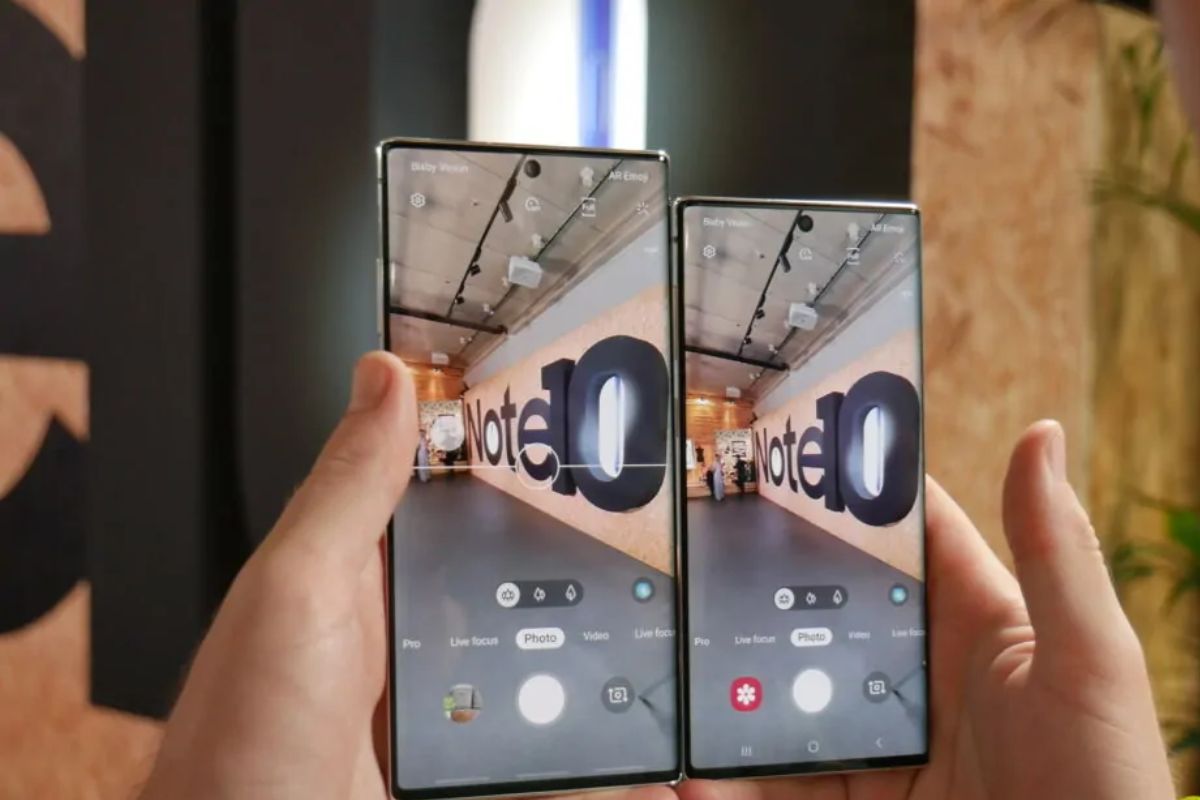 Perbedaan Samsung Galaxy Note 10 dan Galaxy Note 10 Plus